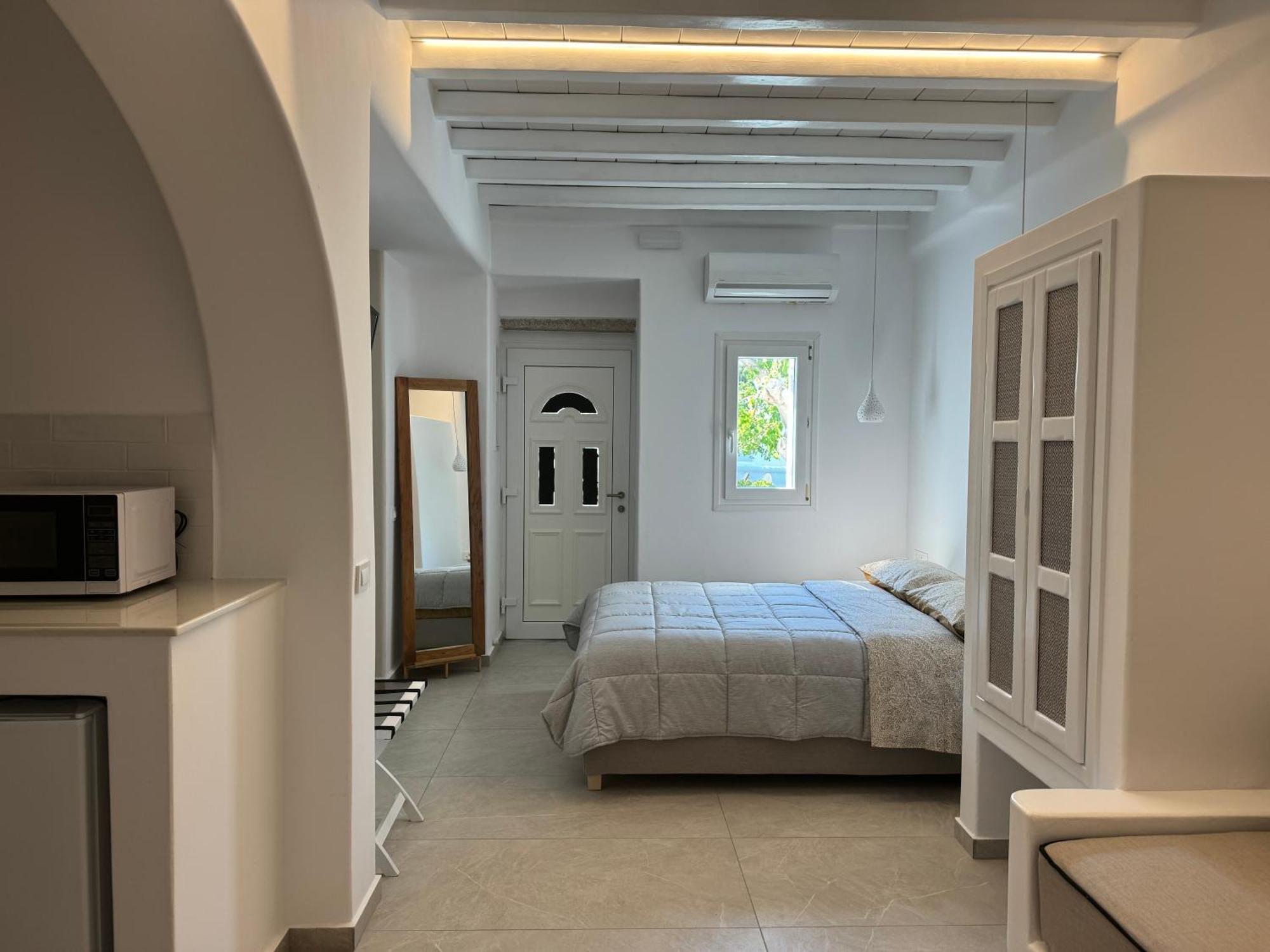 Anais * Mykonos Town
